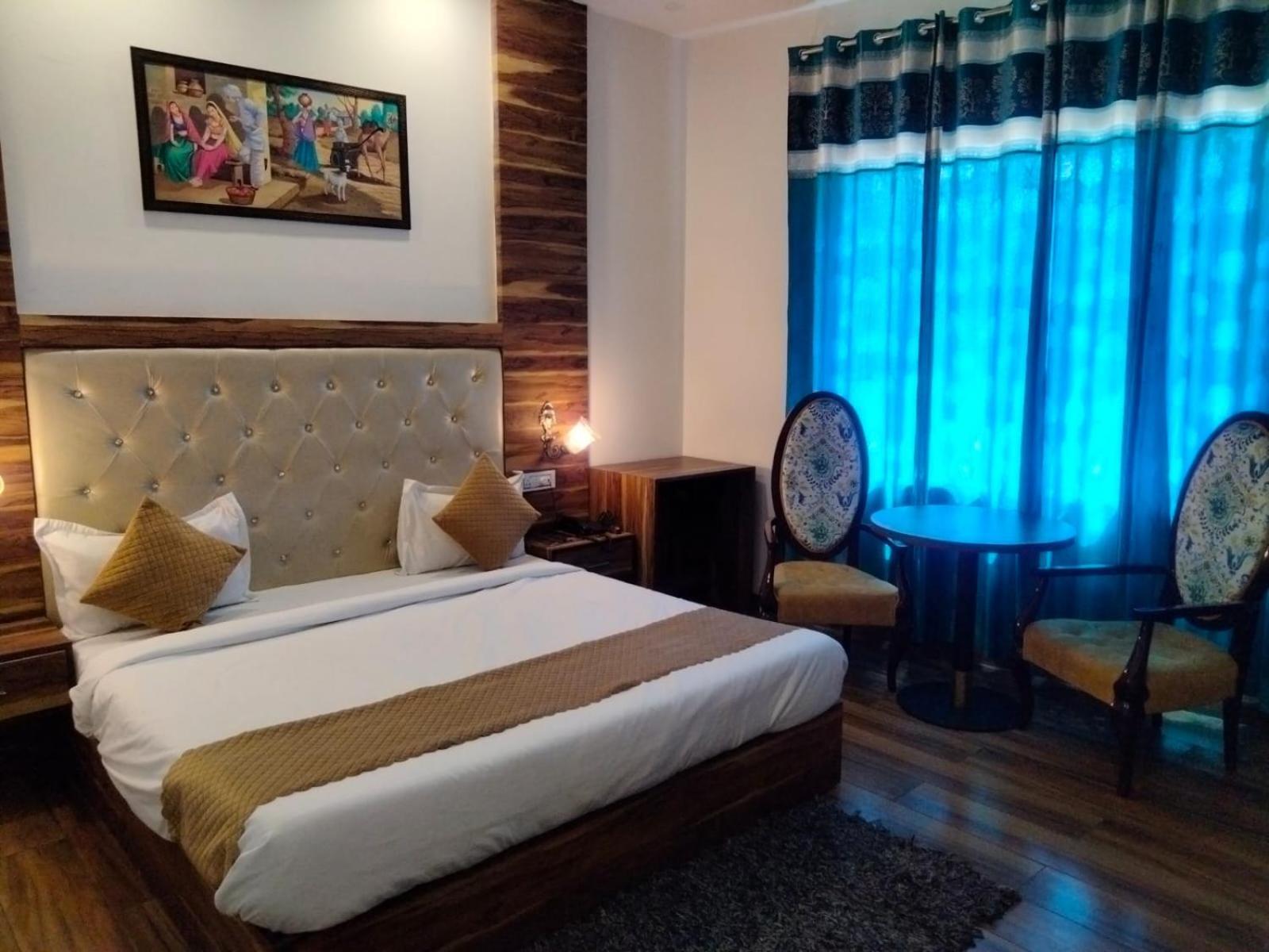 โอโย 22115 โฮเต็ล D พลาซา Hotel Zirakpur ภายนอก รูปภาพ